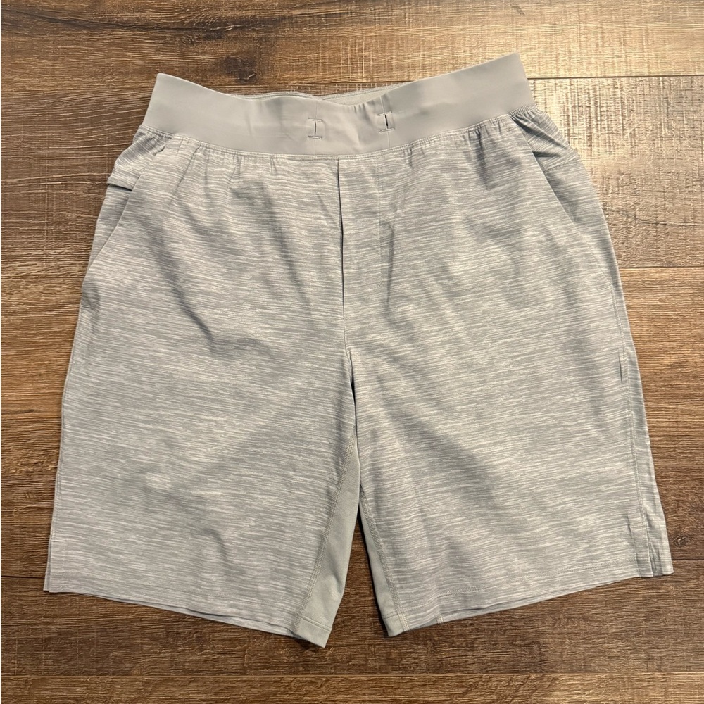 Lululemon | T.H.E. Short 9” *Linerless